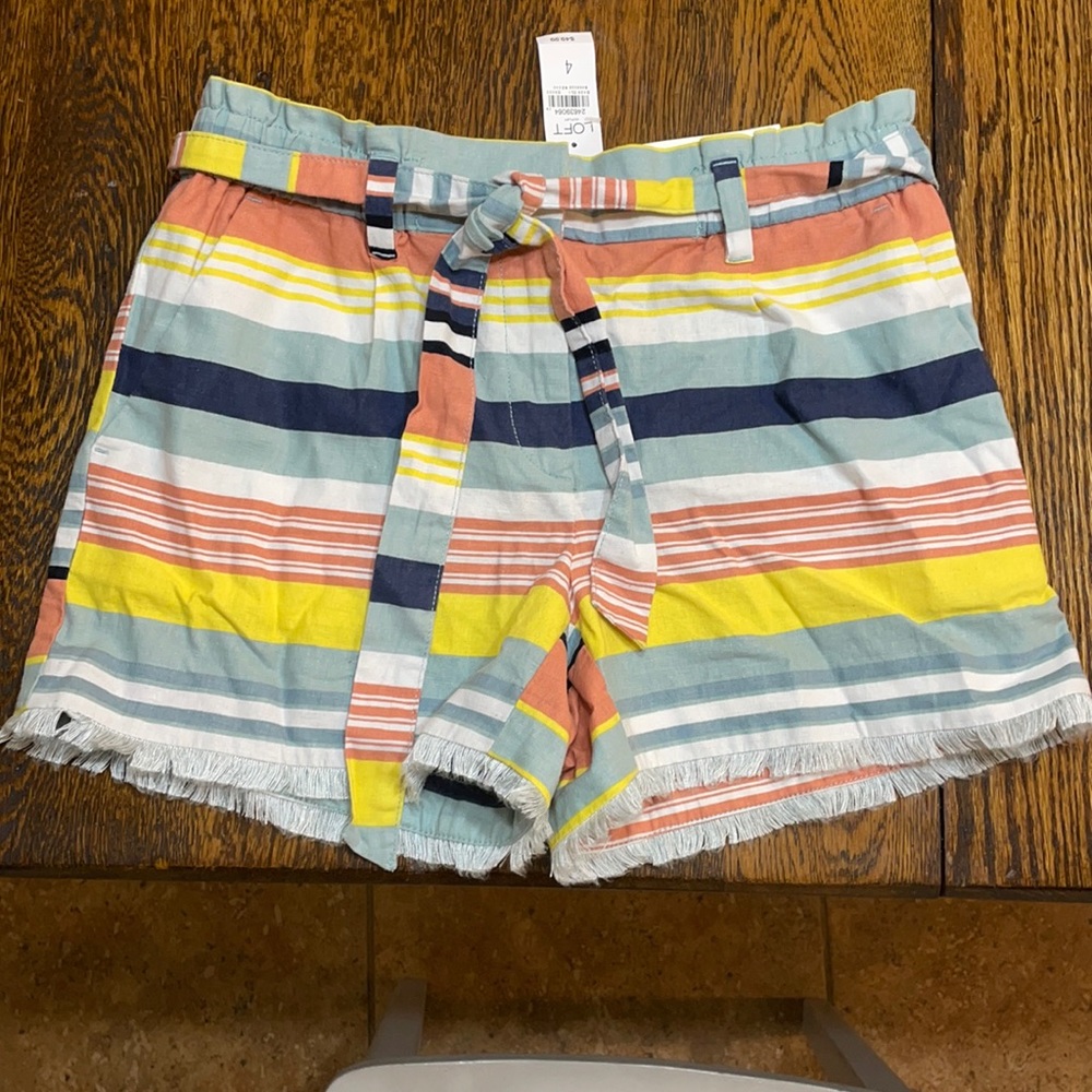 Loft Outlet 4” Shorts